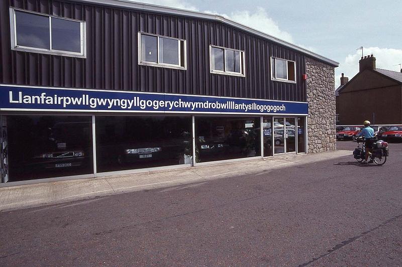 WT 2700 338-08 UK 1992-1.jpg